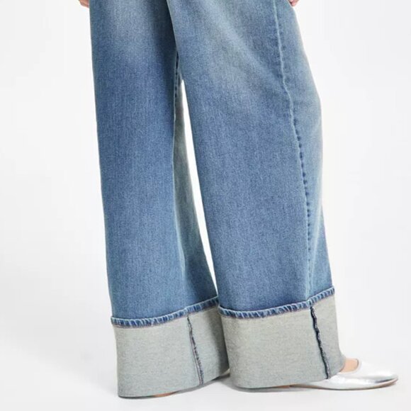 Madden Girl Juniors' High-Rise Slouchy Wide-Leg Cuffed Jeans 9 - Picture 3 of 10